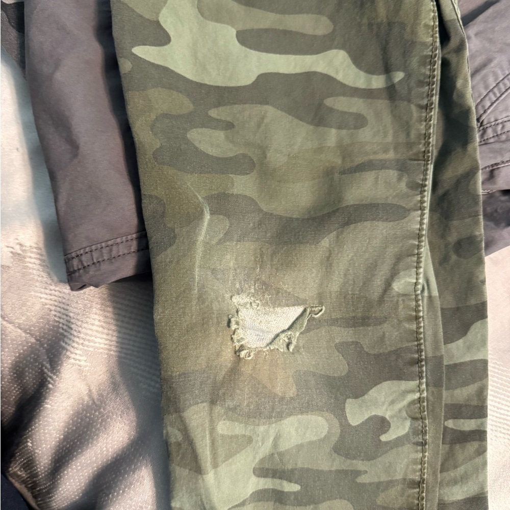 Set of 3 Kids Camouflage and Gray Pants. Perfect for play or backup! - Picture 4 of 6